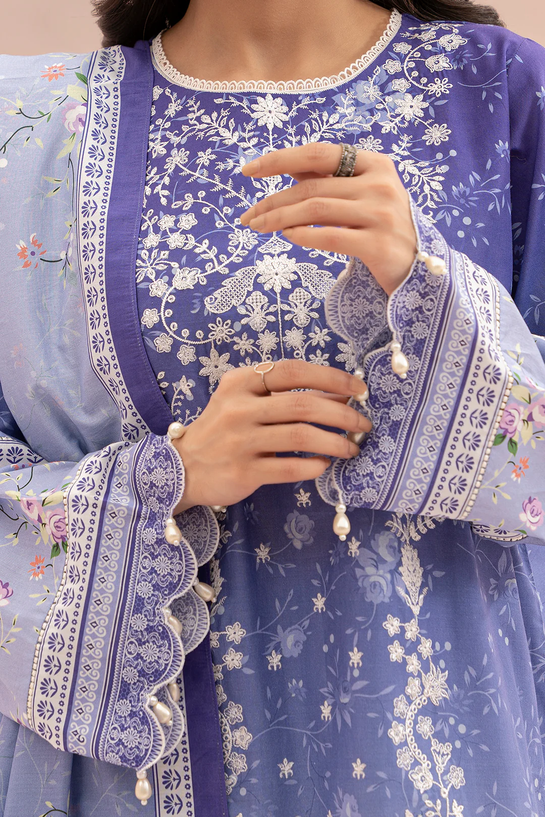 Embroidered Shirt Shalwar Dupatta - 0676 - Image 4