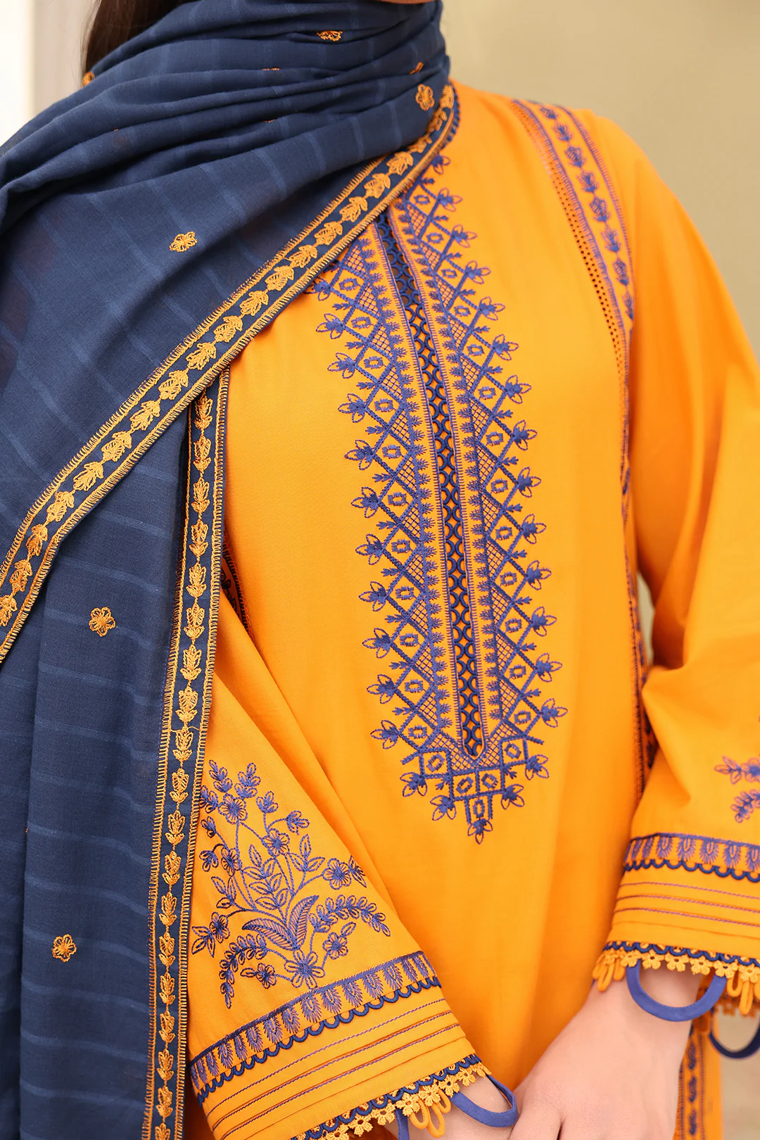 Embroidered Shirt Shalwar Dupatta - 0820 - Image 4