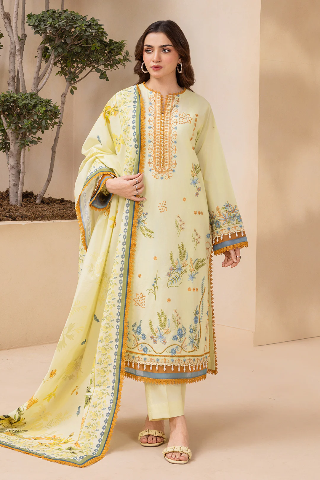 Embroidered Shirt Shalwar Dupatta - 0570