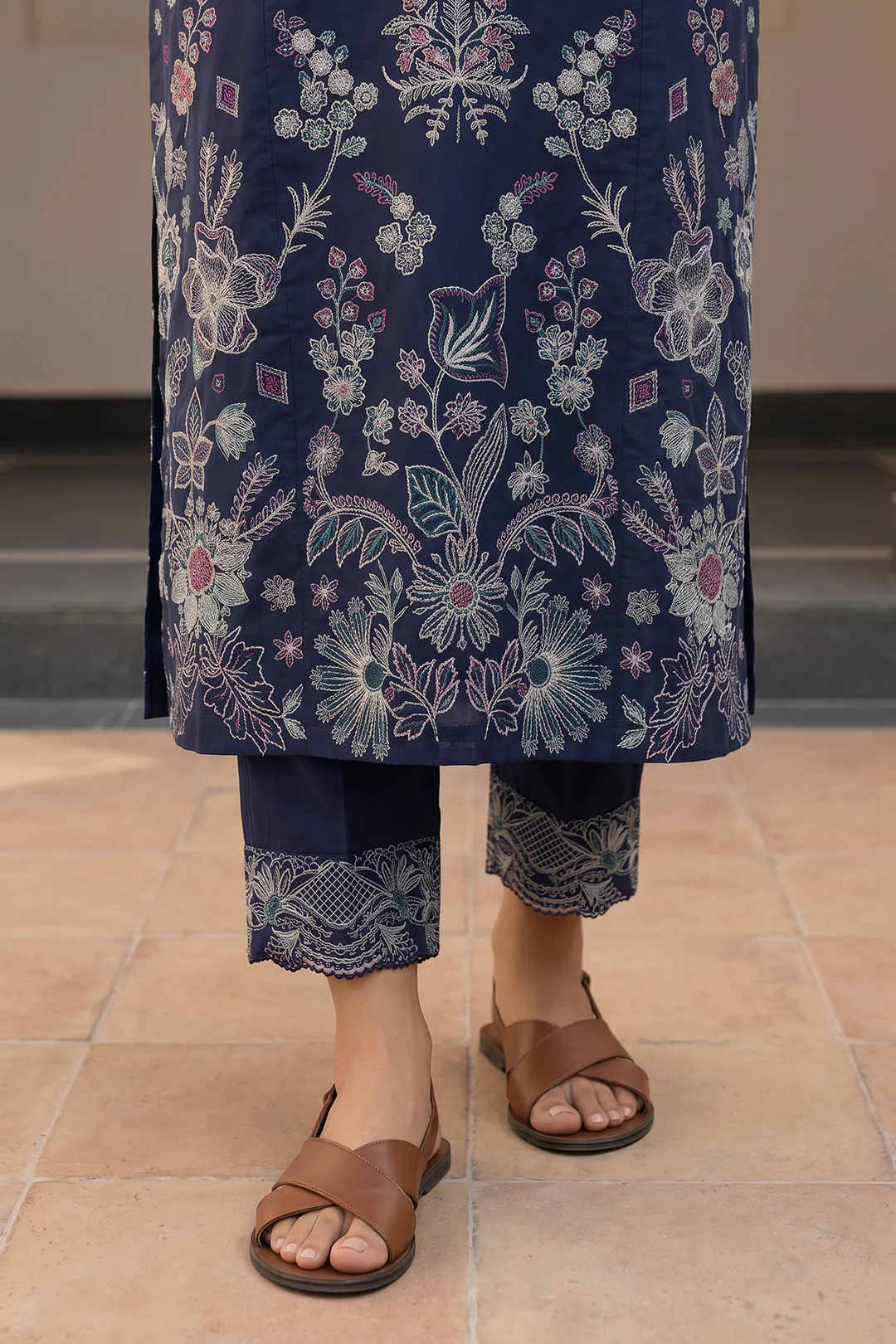 Embroidered Shirt Shalwar Dupatta - 0978 - Image 4