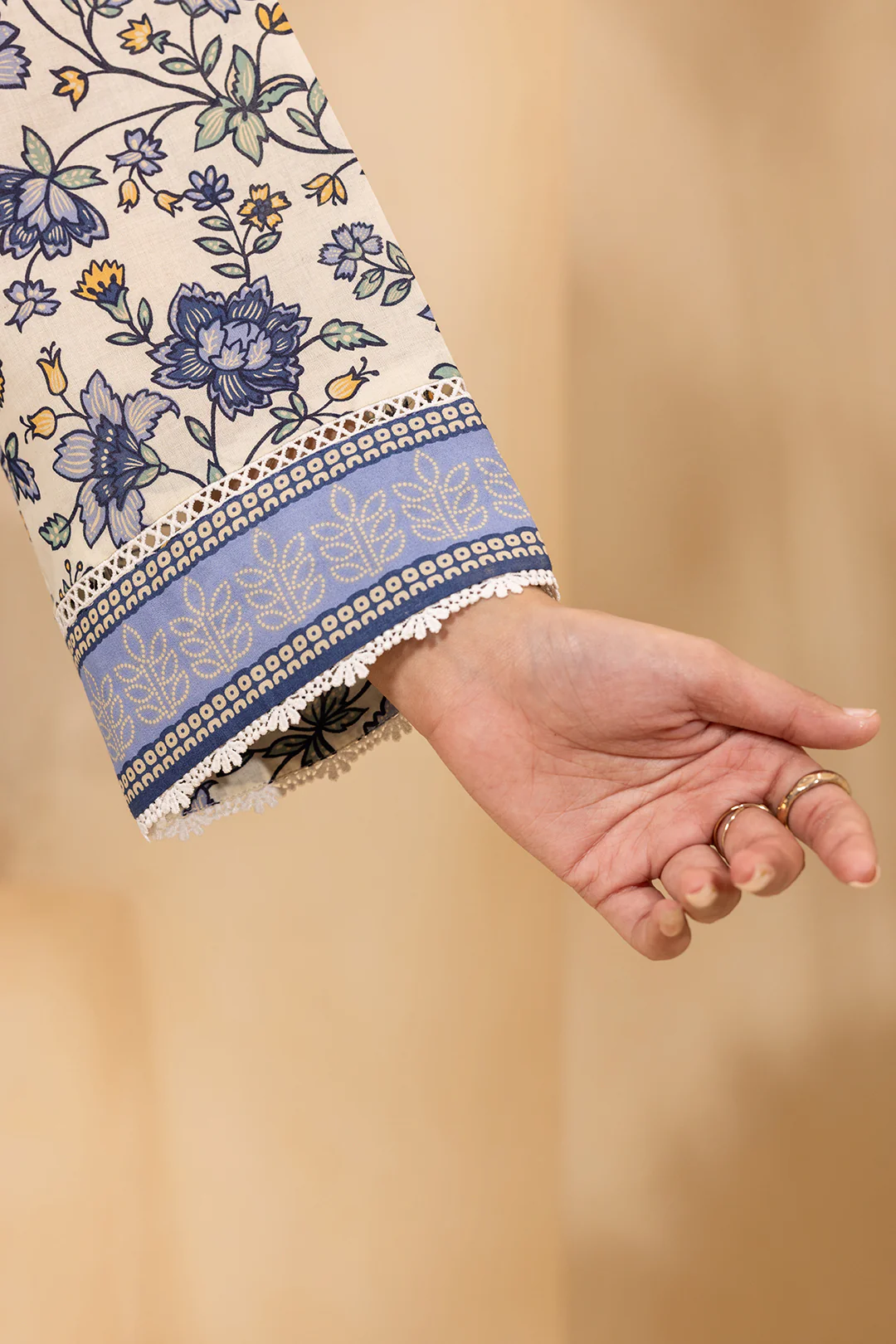Shirt Shalwar Dupatta - 0679 - Image 9