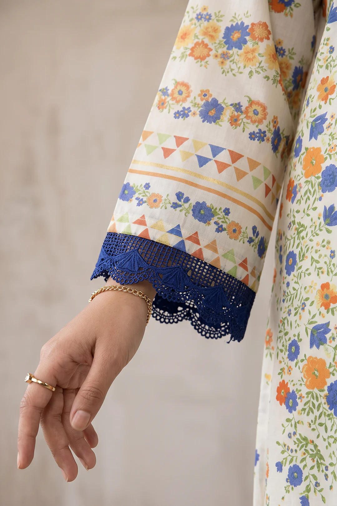 Shirt Shalwar Dupatta - 8114 - Image 6