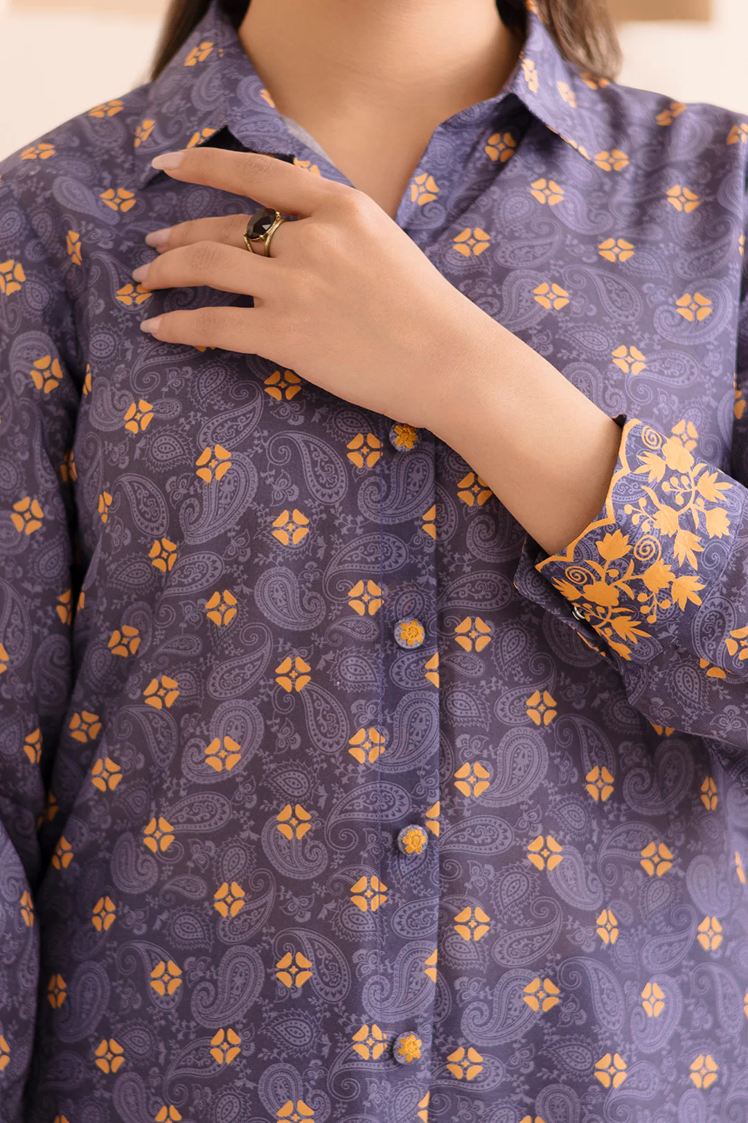 Embroidered Shirt Shalwar - 0165 - Image 4