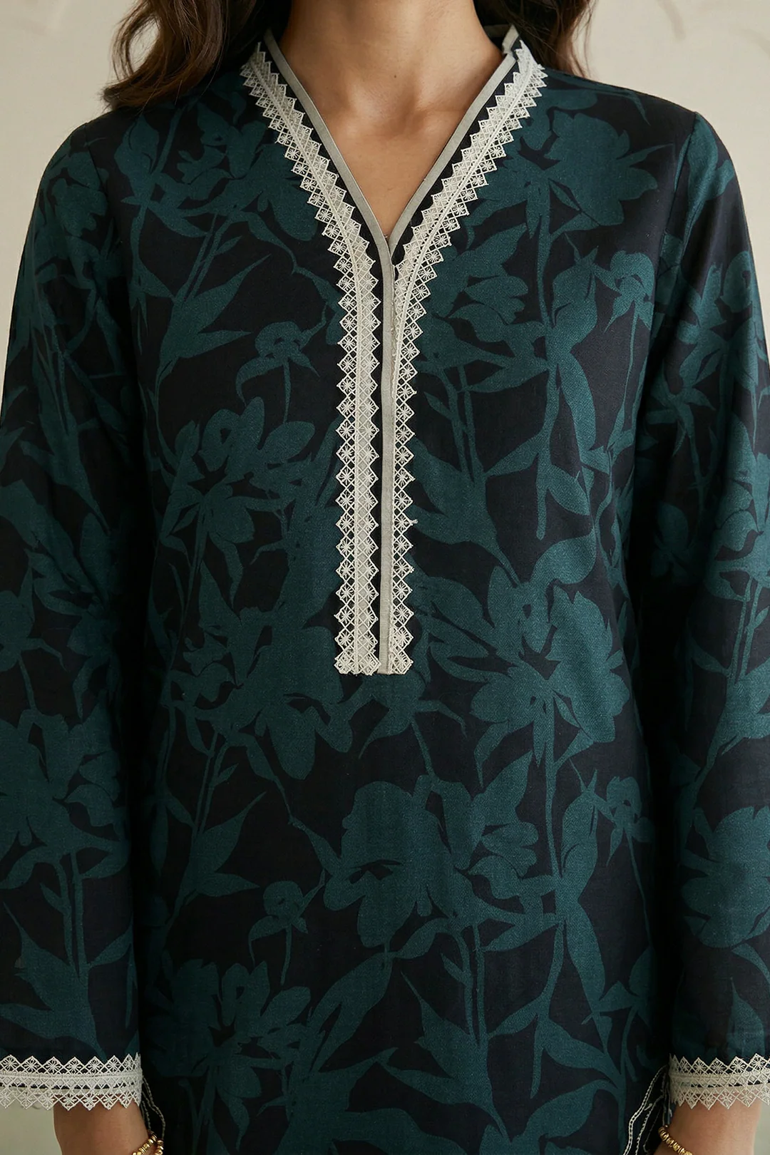 Embroidered Shirt Shalwar - 0671 - Image 4