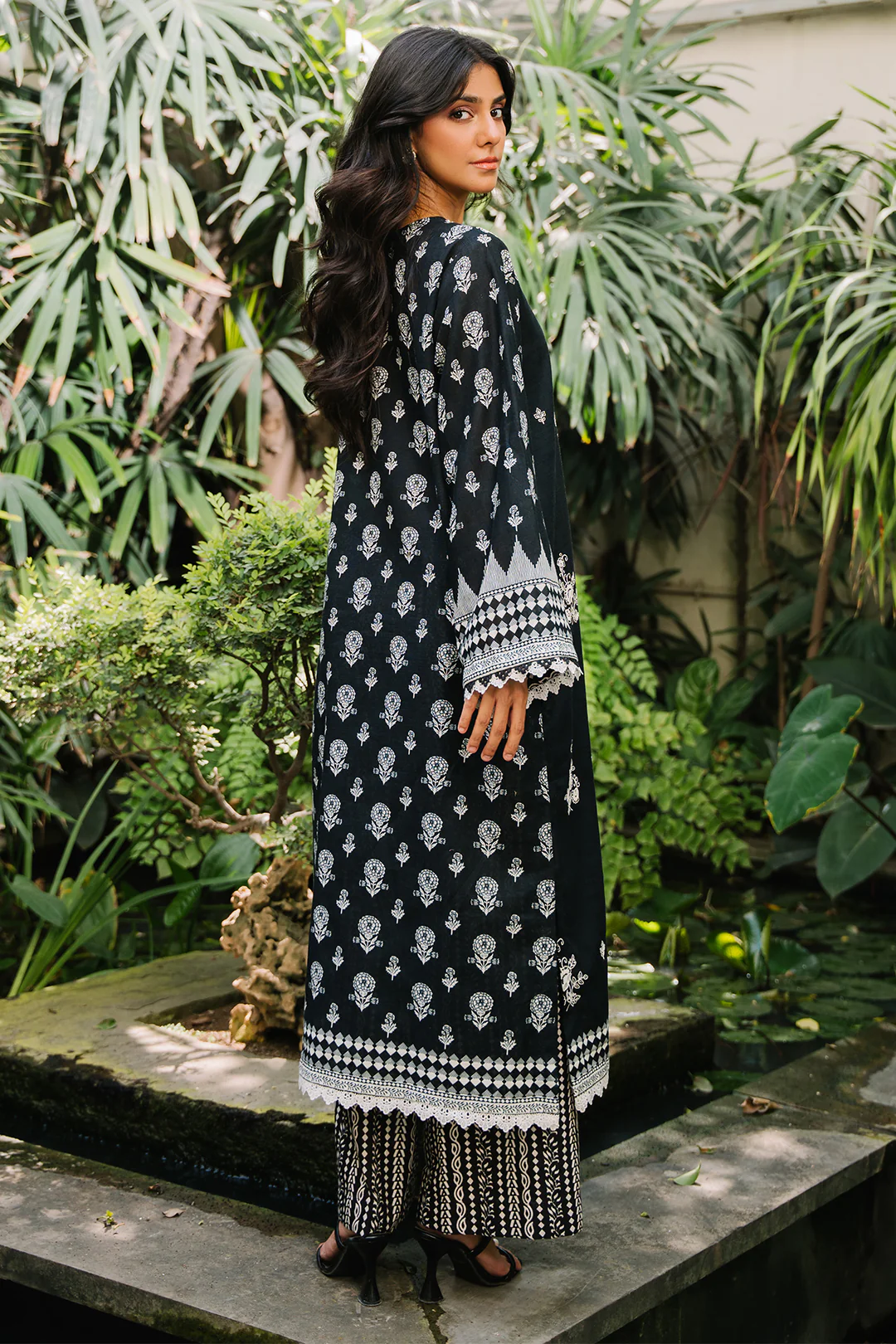 Embroidered Shirt Shalwar - 0268 - Image 3