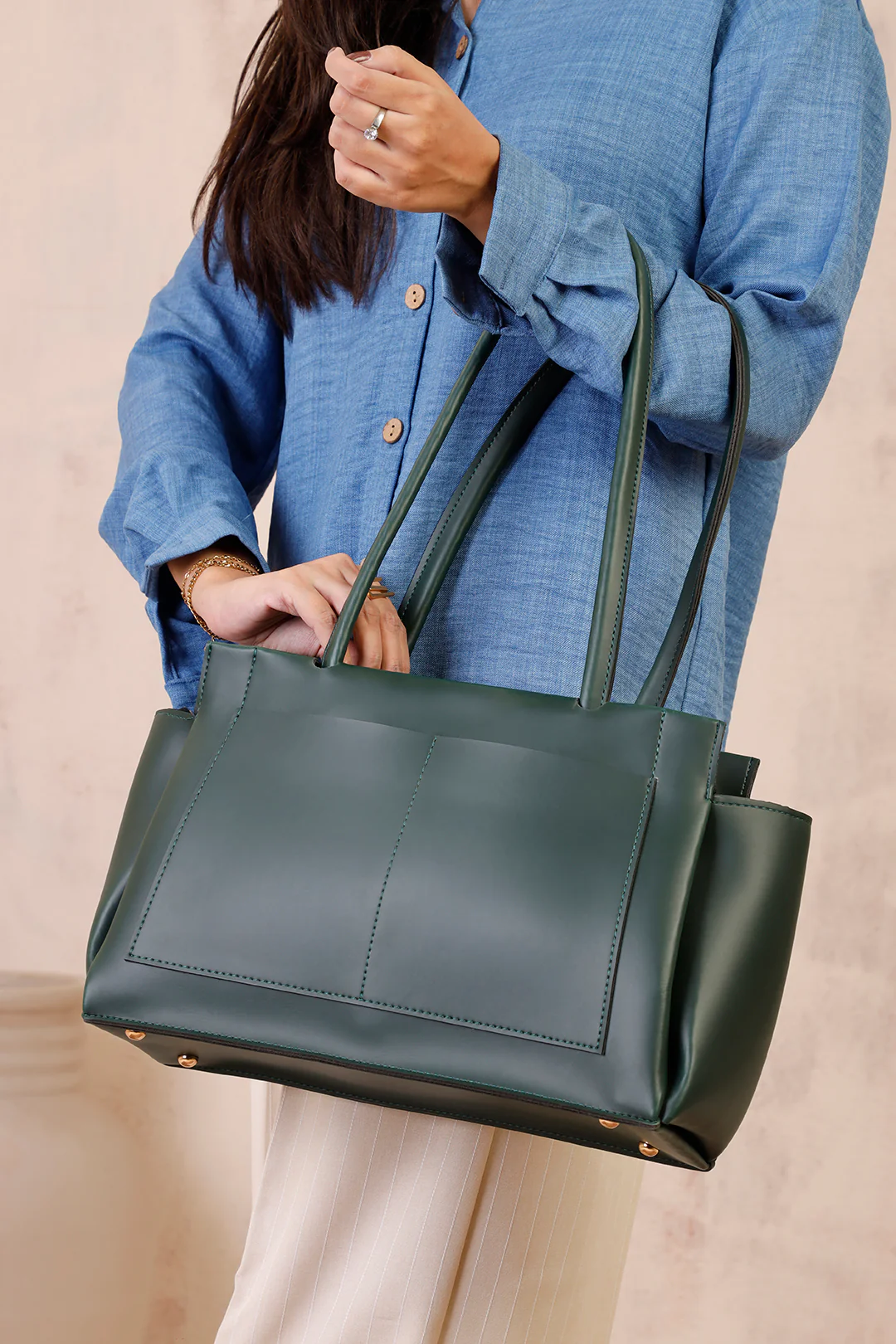 Shoulder Bag - E435 - Image 12