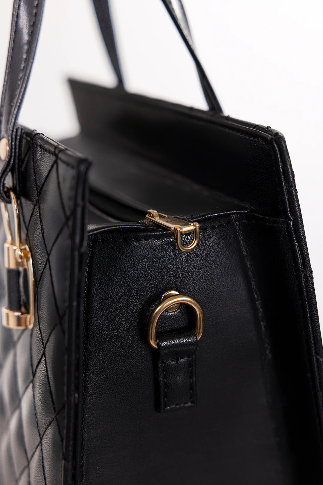 Shoulder Bags - E551 - Image 5