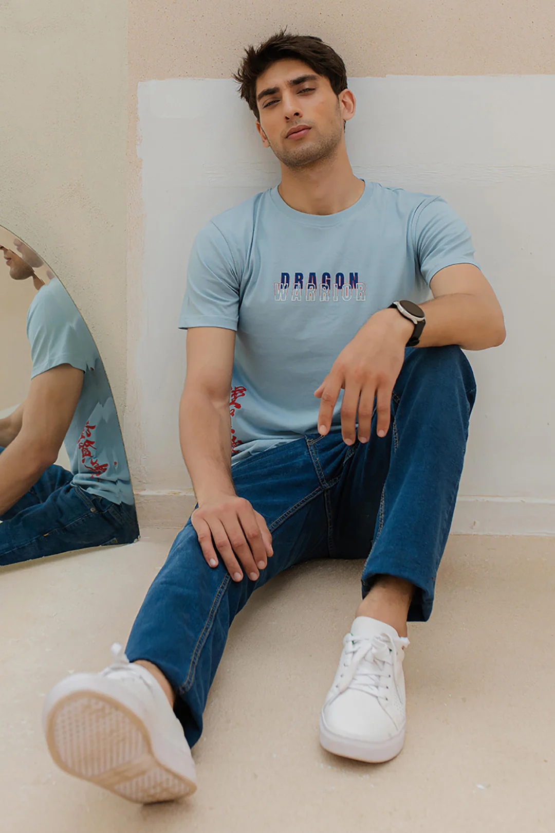 Graphic T-shirt - 0028 - Image 4