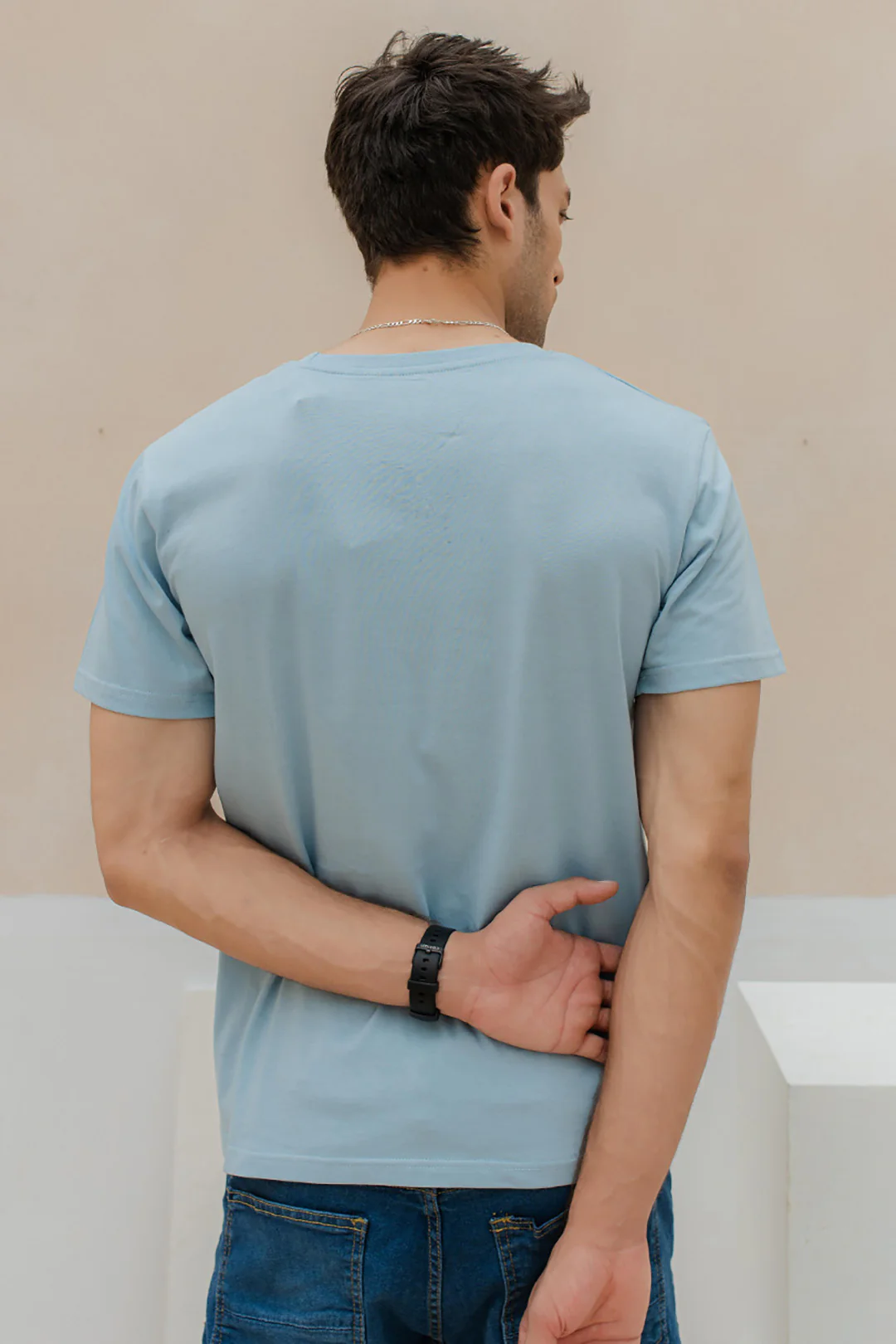 Graphic T-shirt - 0031 - Image 4
