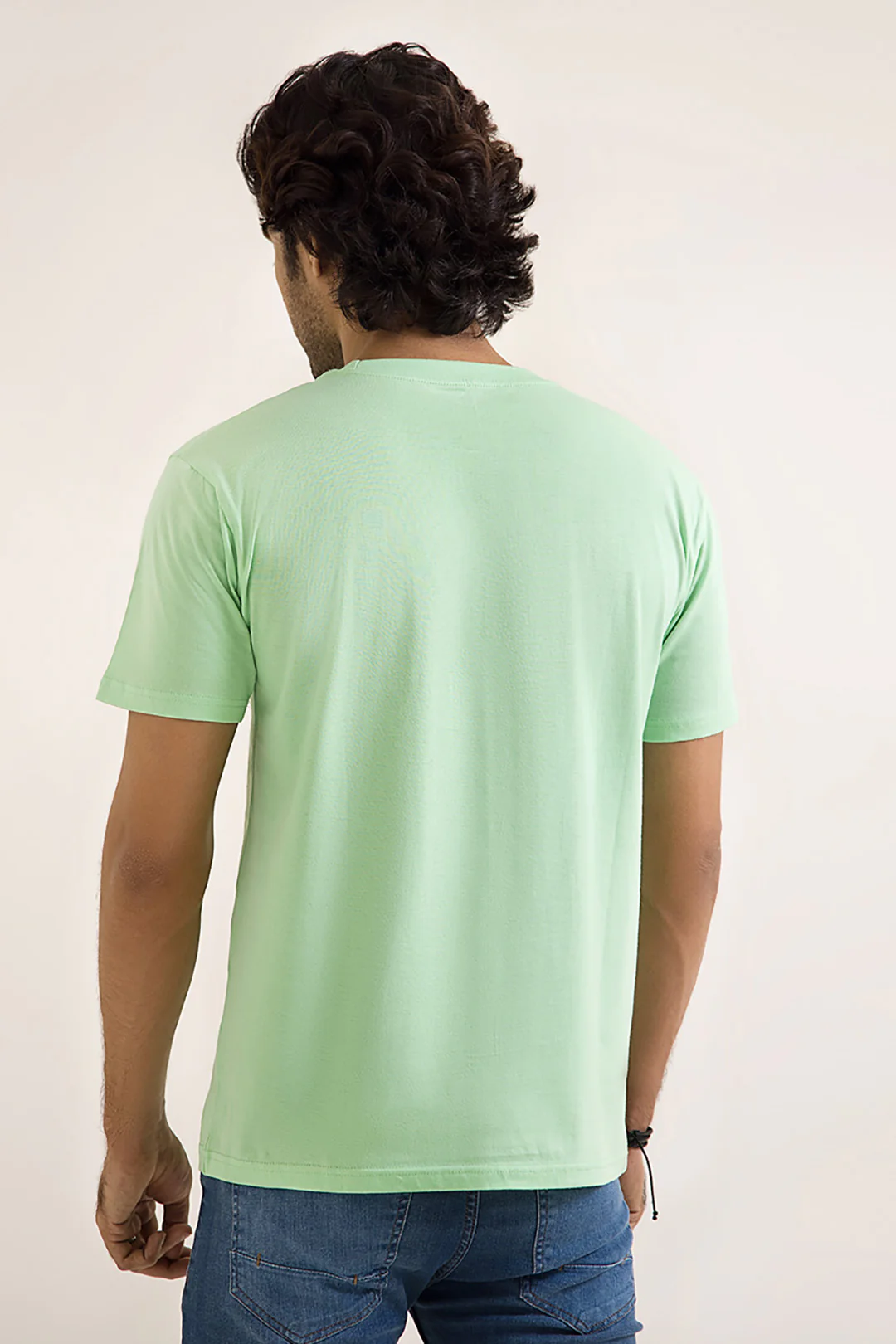 Graphic T-shirt - 0041 - Image 4