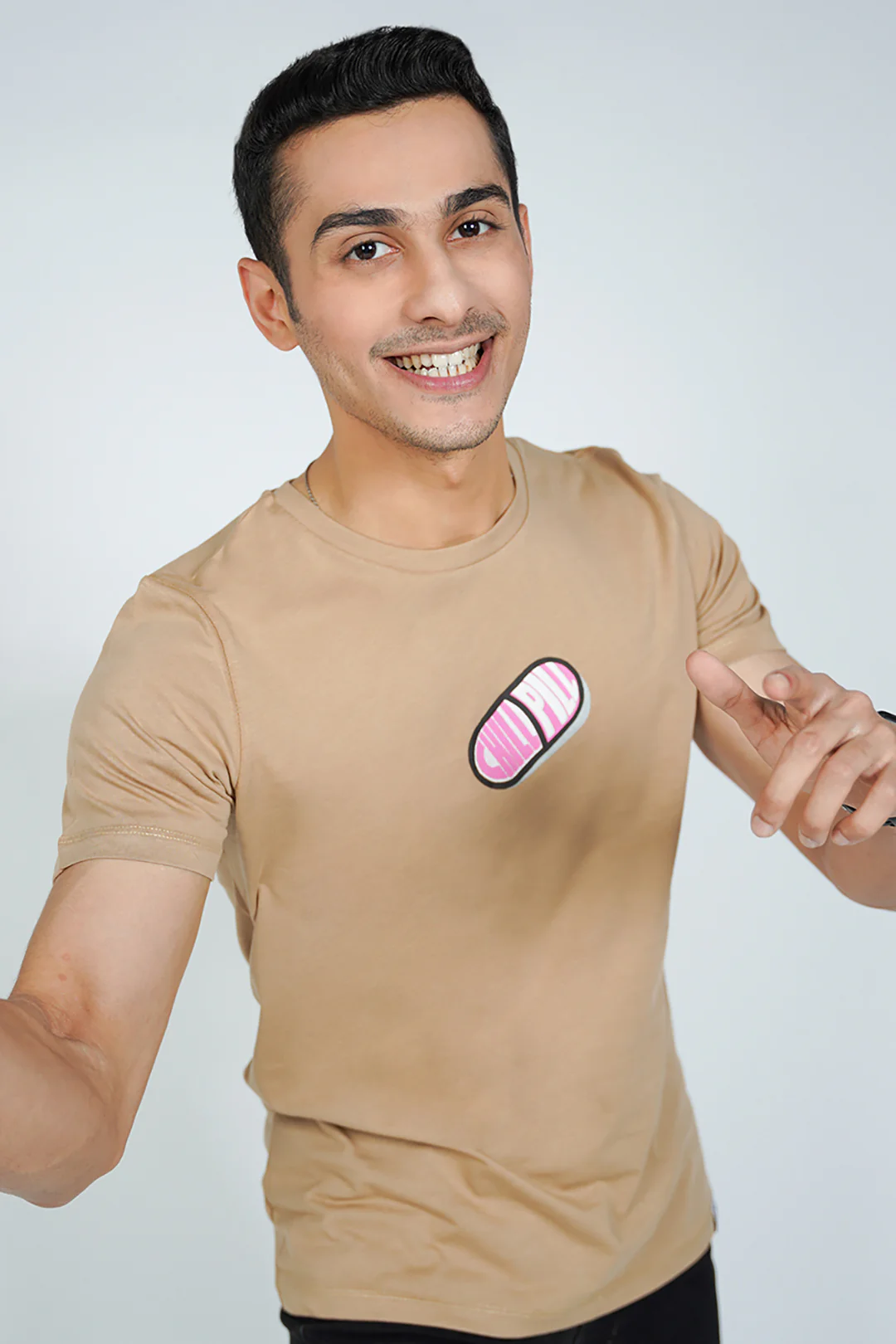 Graphic T-shirt - 2016 - Image 2
