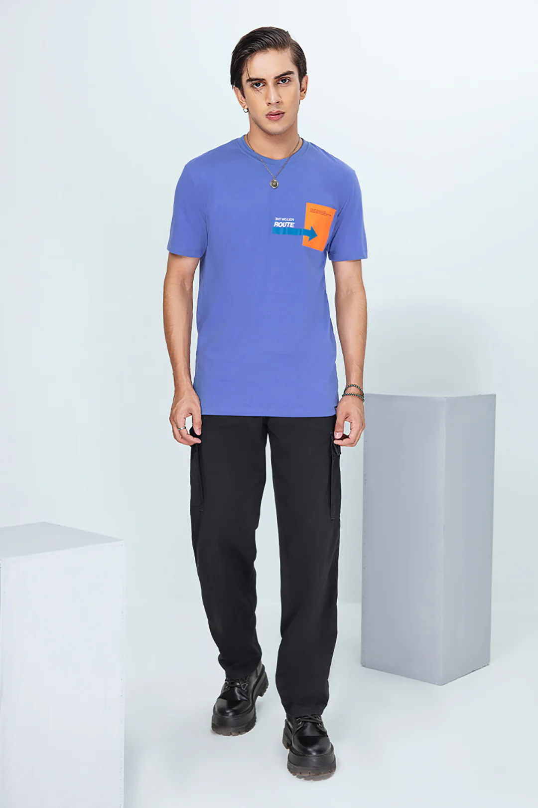 Graphic T-shirt - 2038 - Image 3
