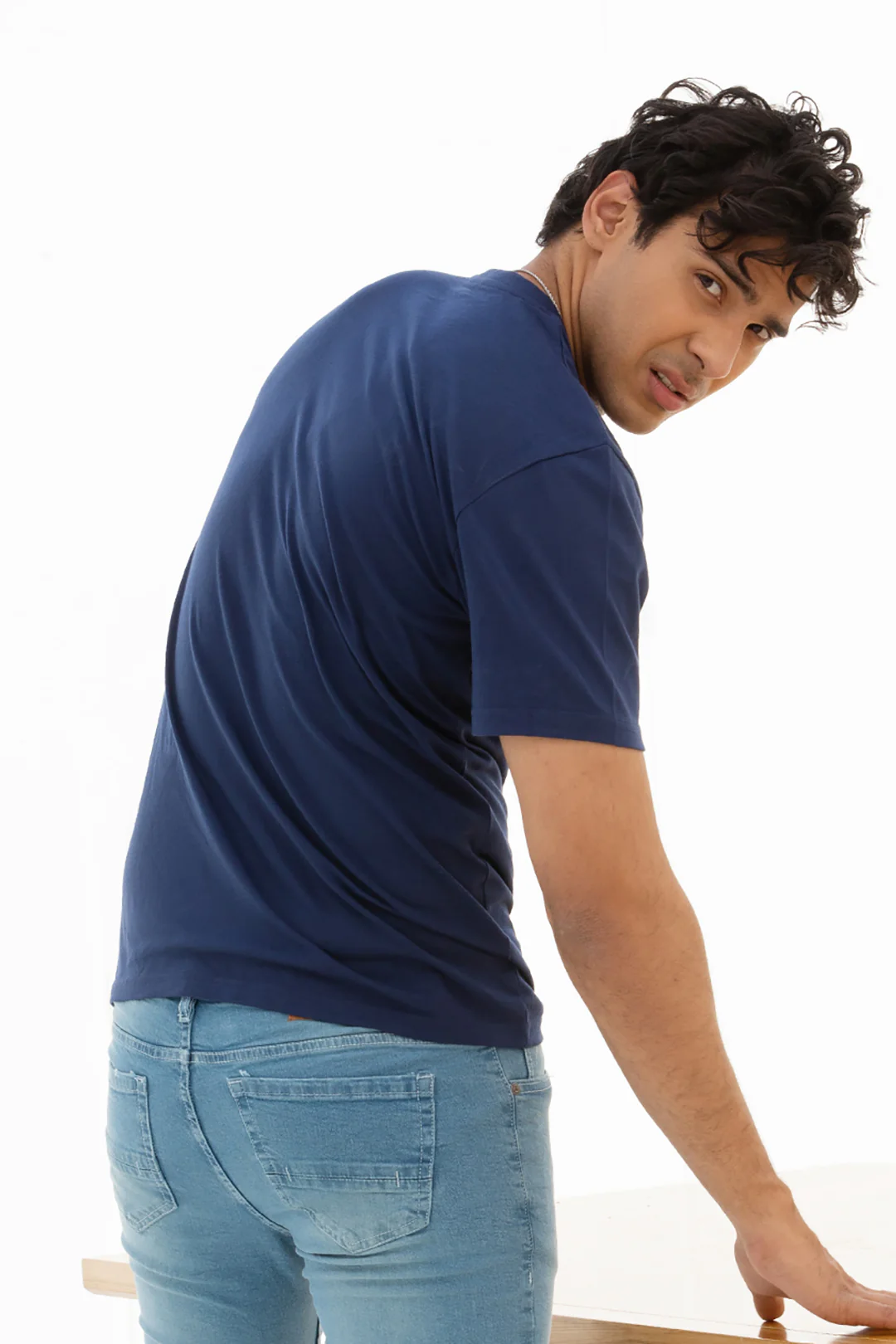 Graphic T-shirt - 3031 - Image 4