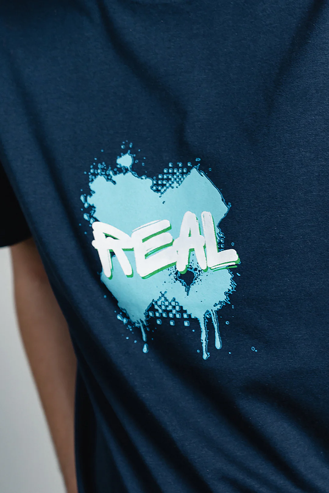 Graphic T-shirt - 3037 - Image 3