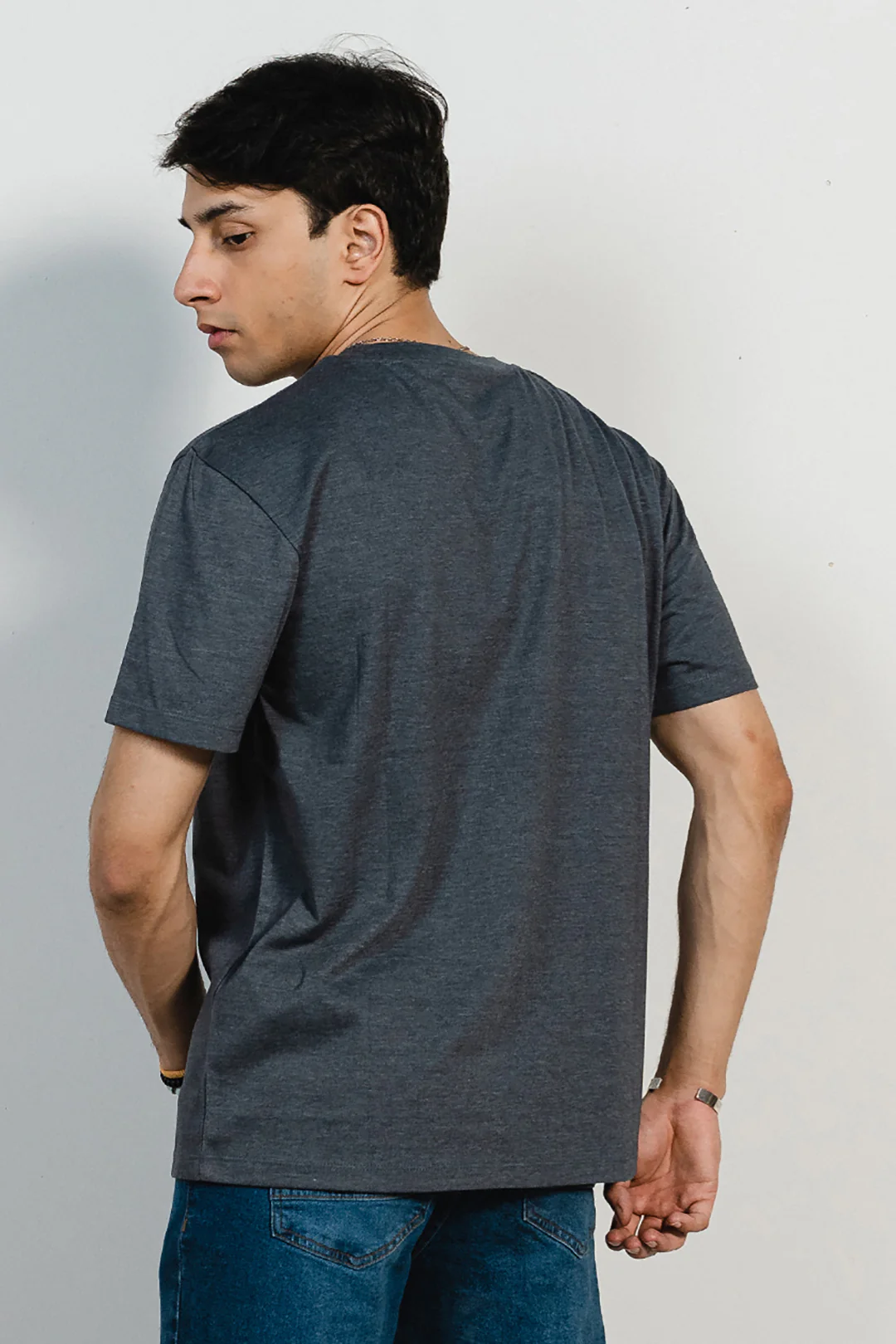 Graphic T-shirt - 3057 - Image 4