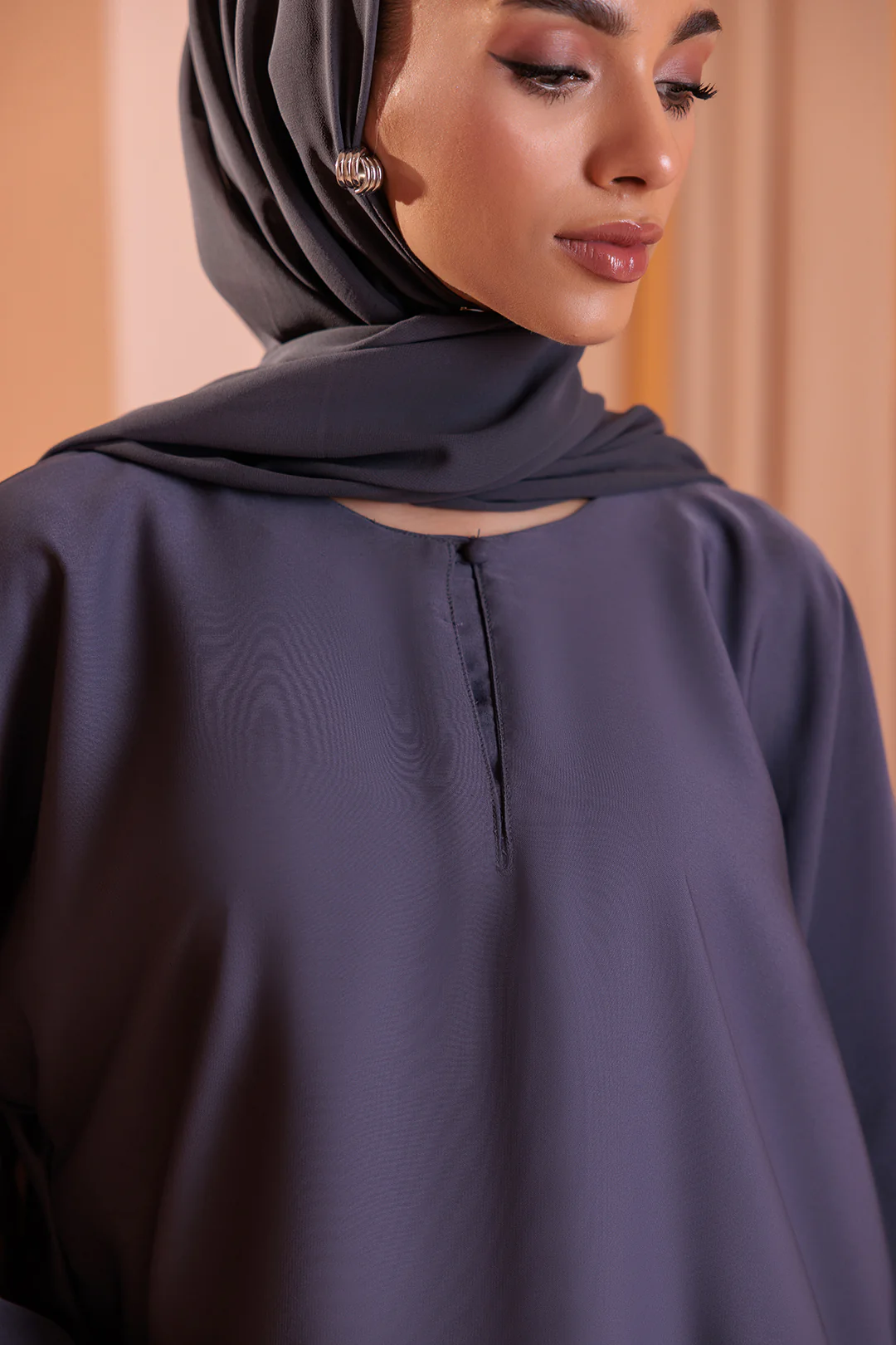 Single Button Plain Abaya with Pocket - 5003 - Image 14