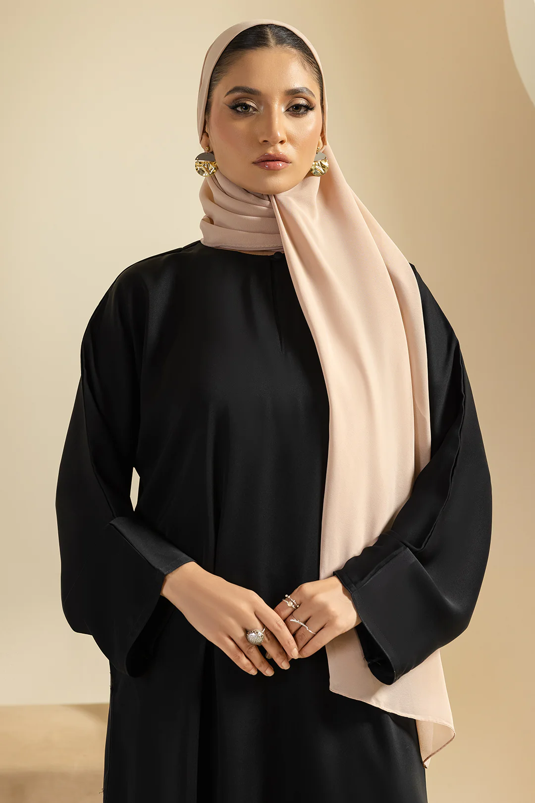 Single Button Plain Abaya with Pocket - 5011 - Image 2