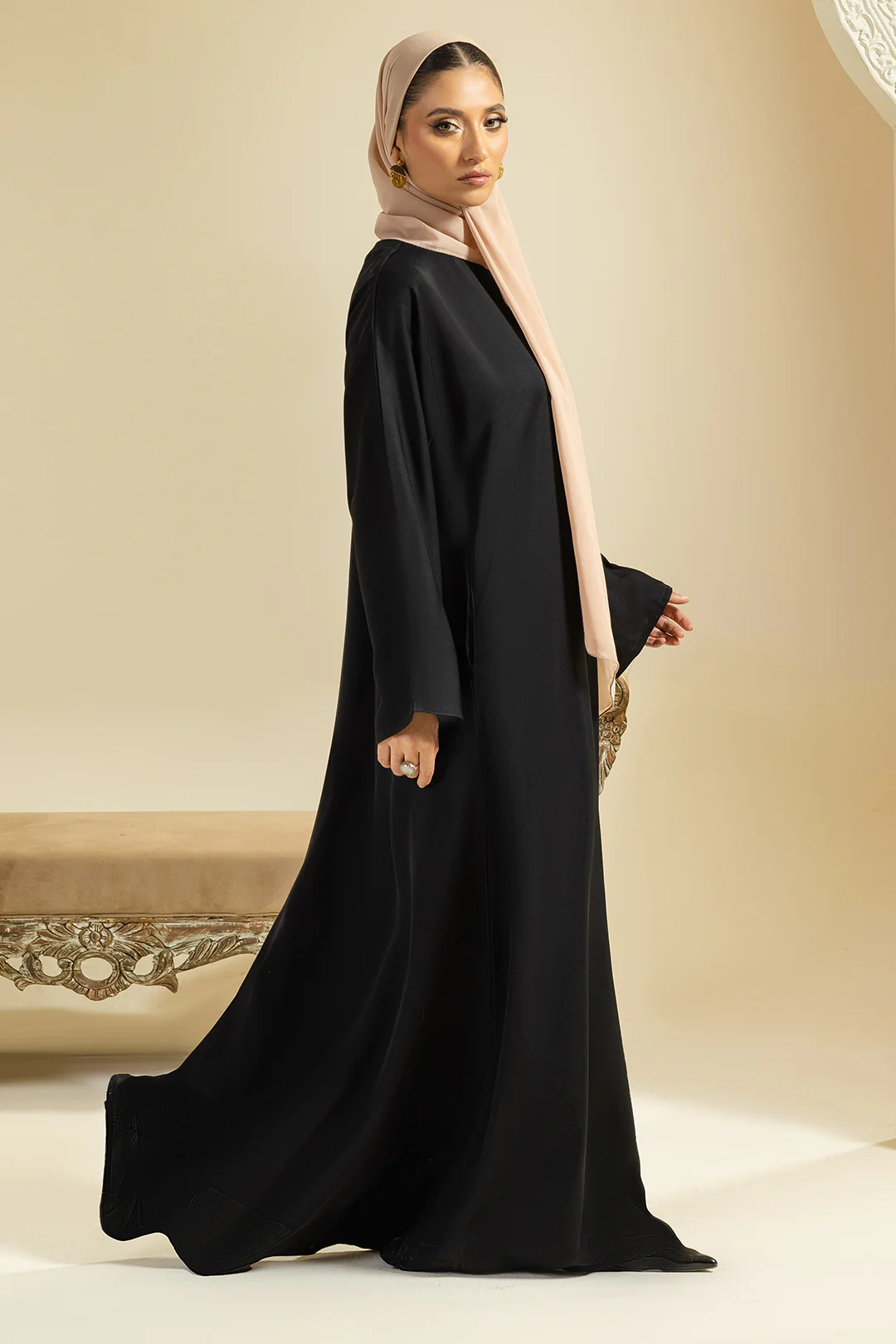 Single Button Plain Abaya with Pocket - 5011 - Image 9