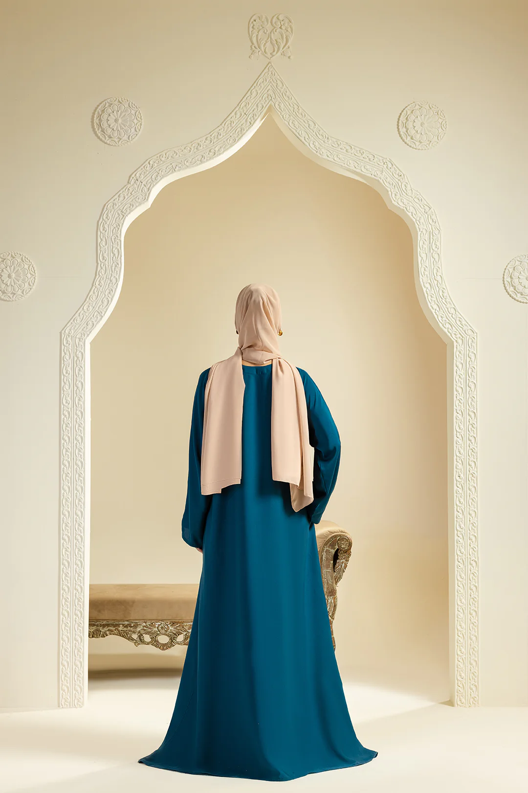 Single Button Plain Abaya with Pocket - 5013 - Image 10