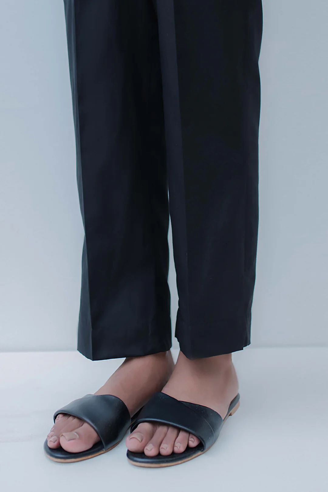Straight Trouser Cotton Silk Black - 0025 - Image 4