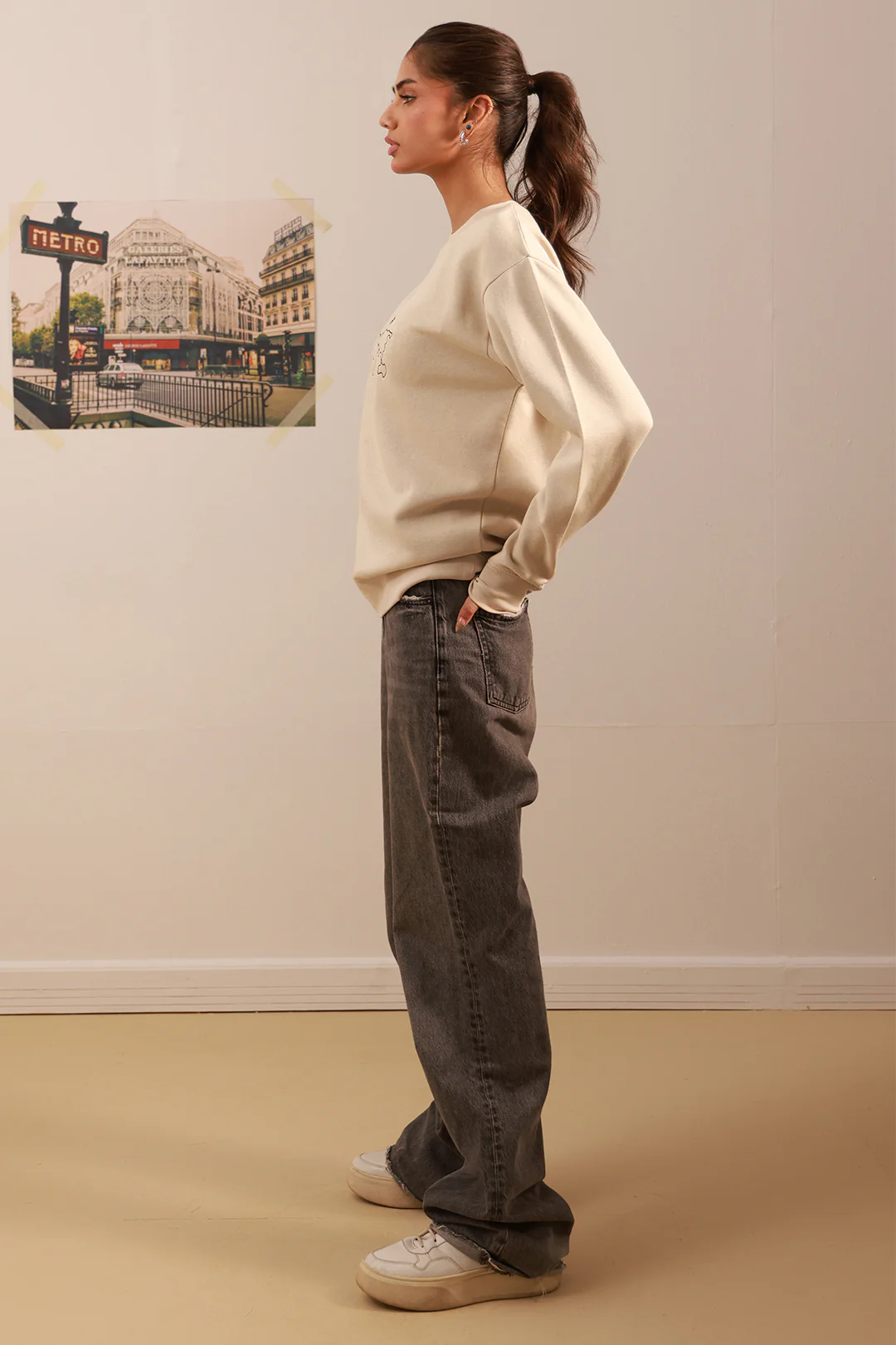 Graphic Sweat Shirt - 4003 - Image 5