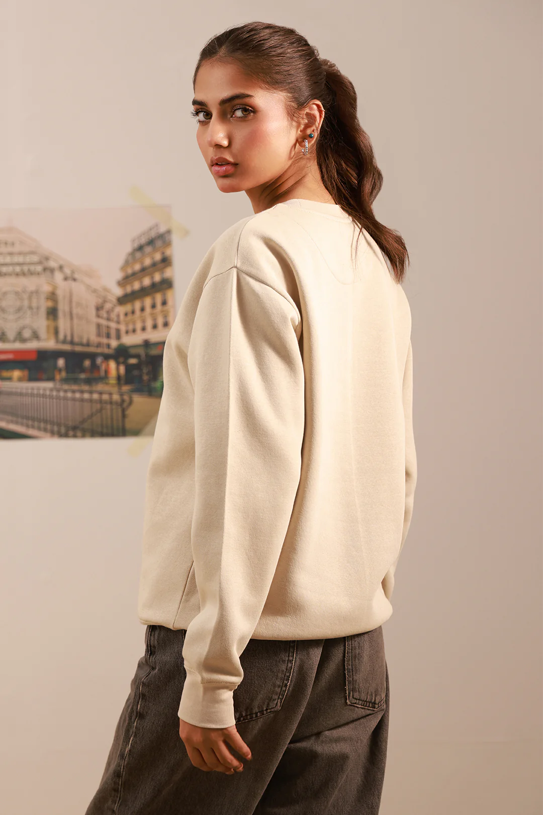 Graphic Sweat Shirt - 4003 - Image 7