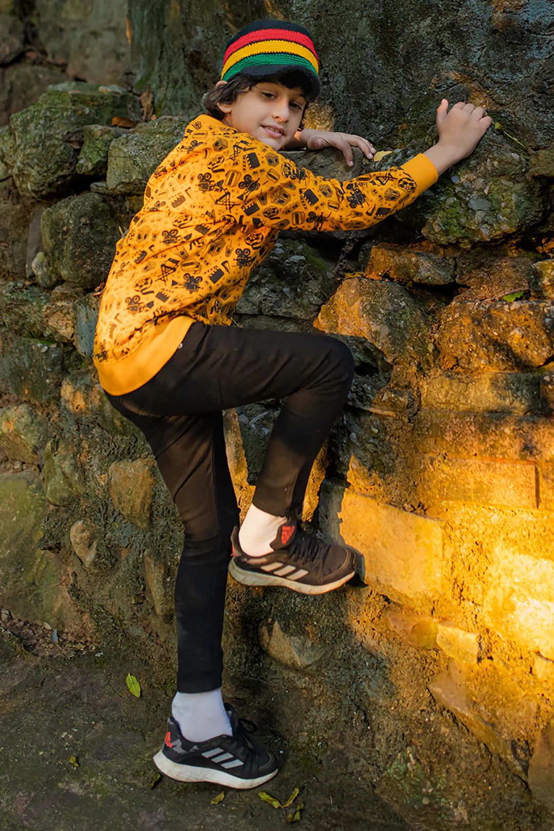 Sweat Shirts - 3005 - Image 4