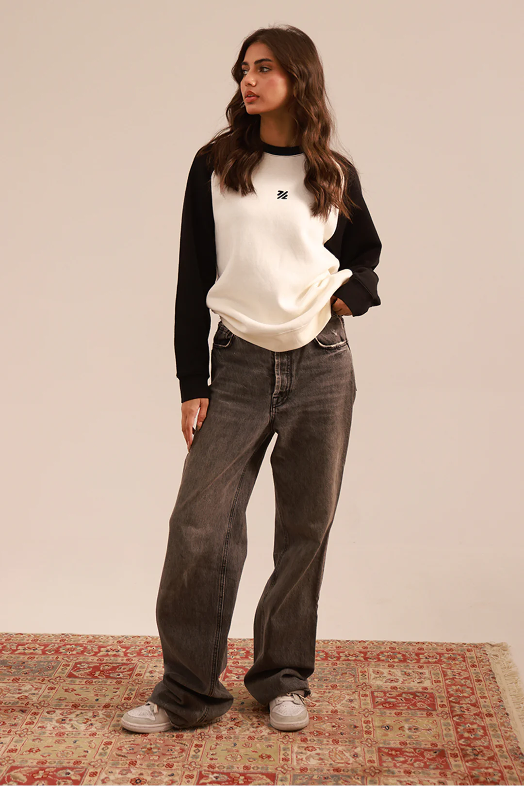 Graphic Sweat Shirts - 4007 - Image 2