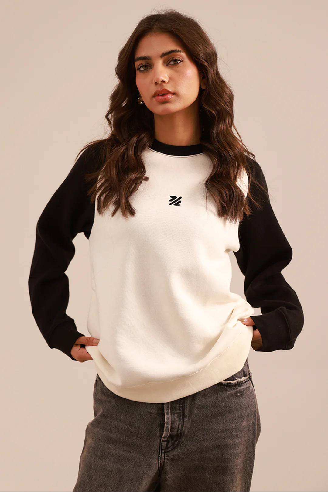 Graphic Sweat Shirts - 4007 - Image 4