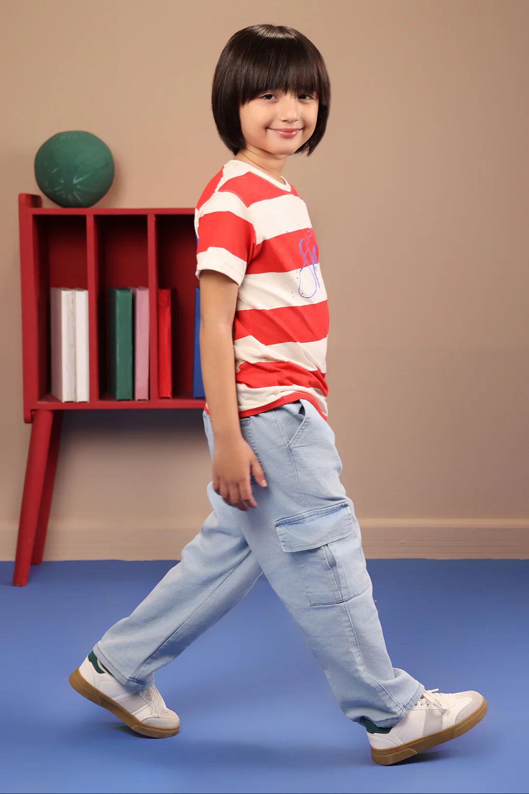 Graphic T-Shirts - 5025 - Image 3