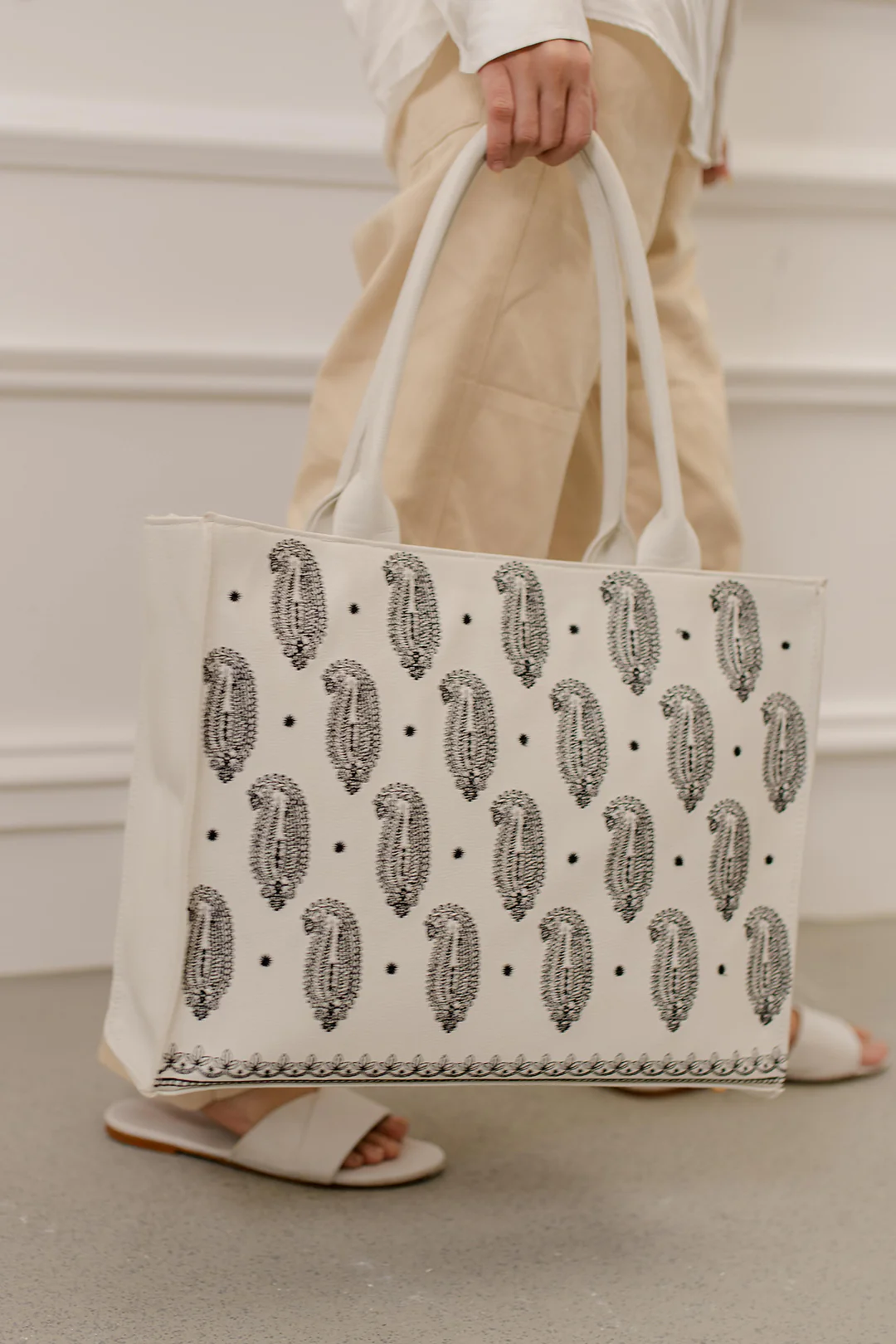 Tote Bag - E402 - Image 14