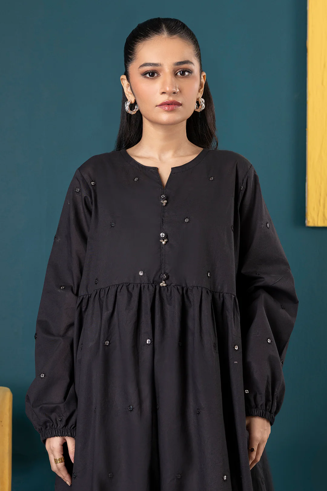Tunics - 1572 - Image 2
