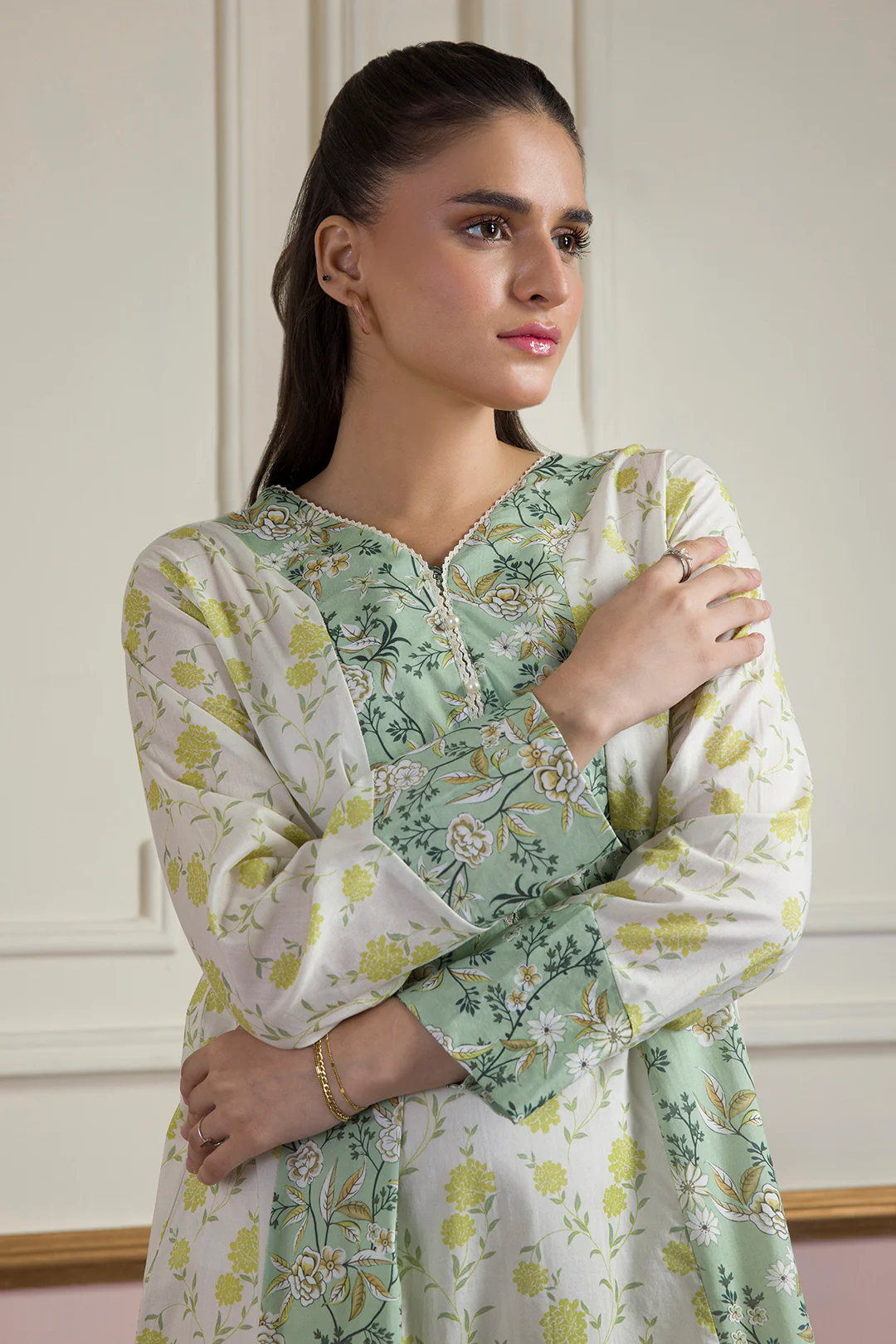 Tunics - 1739 - Image 2