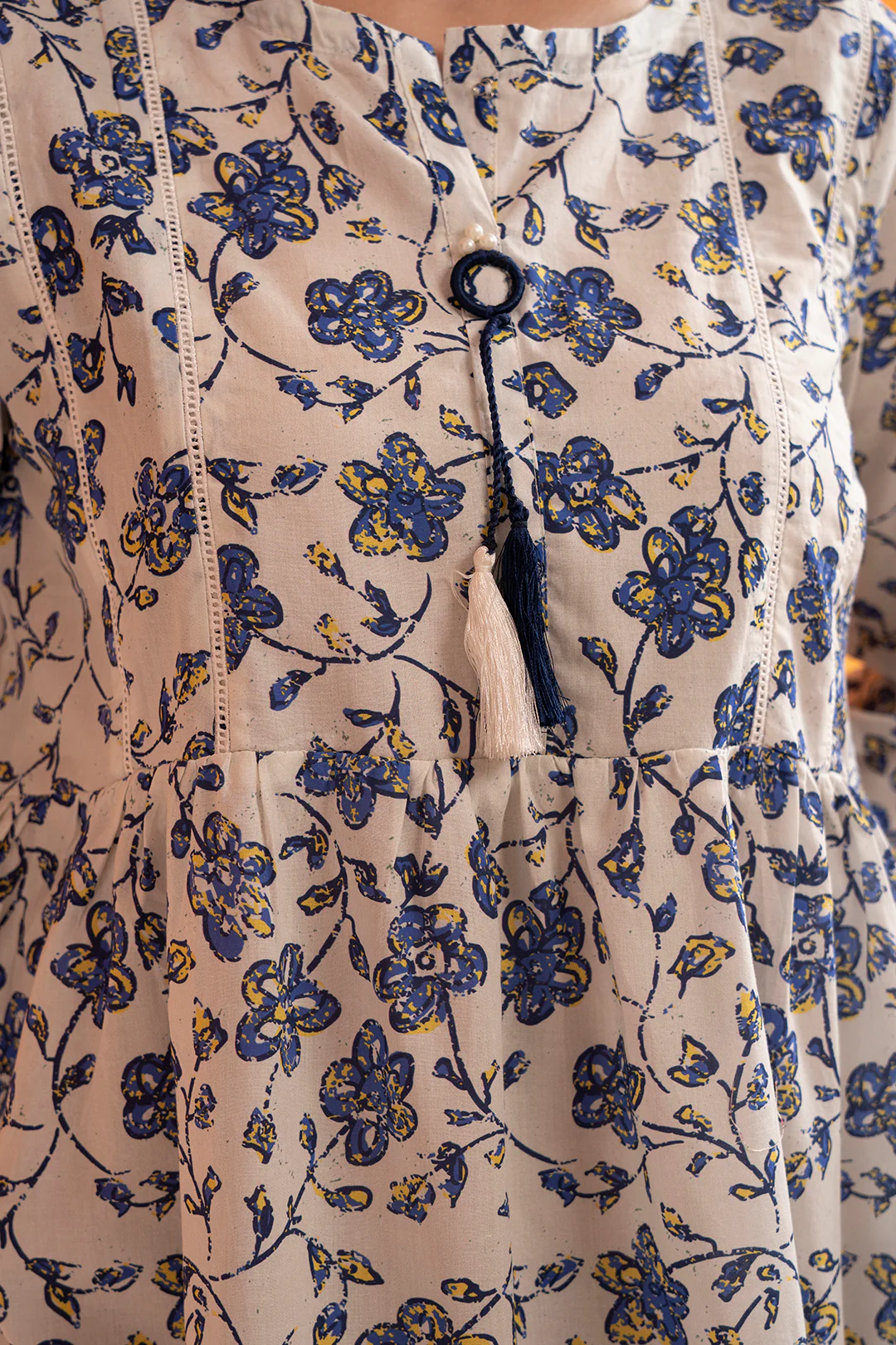Tunics - 1960 - Image 4