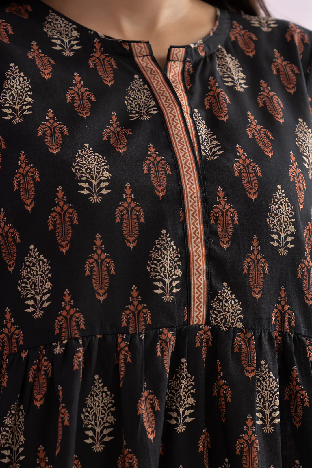 Tunics - 1962 - Image 6