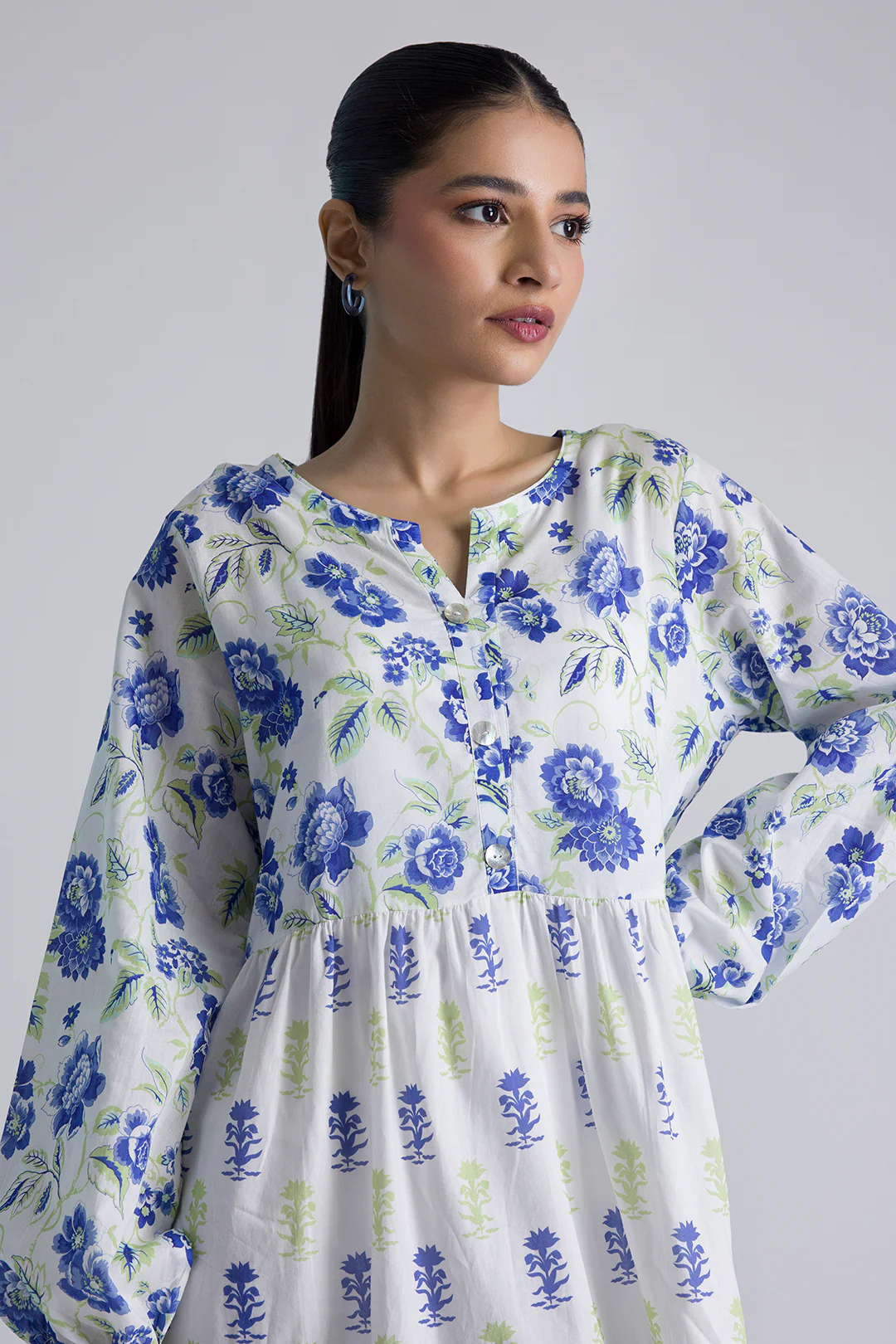 Tunics - 2034 - Image 3
